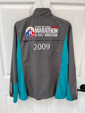 New Balance 2009 Detroit Marathon Running Jacket Womens L Grey Teal Athletic Run